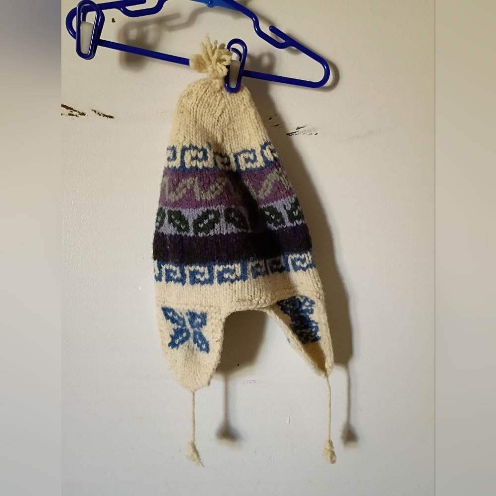 Adult Size Wool Hat Very Warm Vintage 1990s